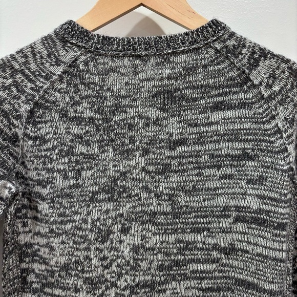 360 Cashmere Heathered Gray Crew neck Sweater Size XS - Picture 5 of 7